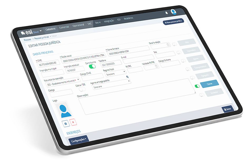 Tablet exibindo formulário de cadastro empresarial