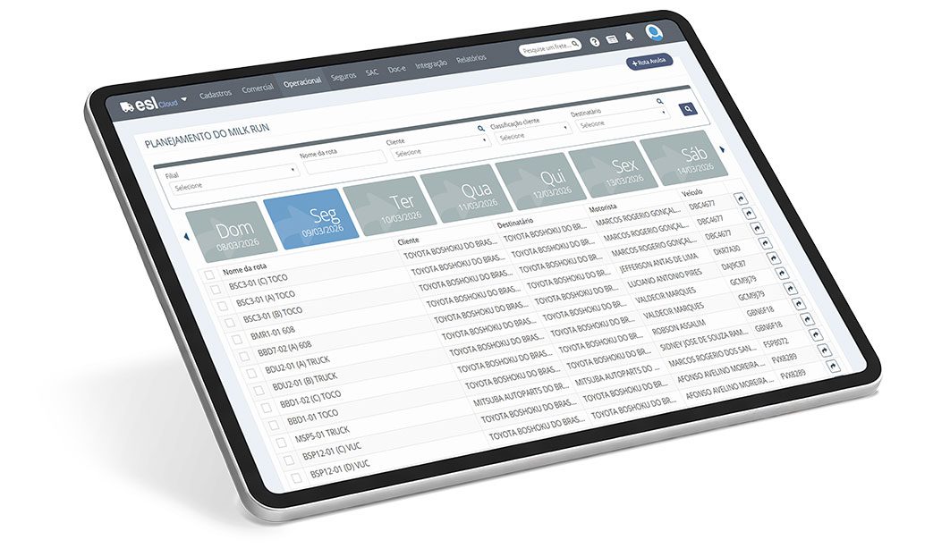 Tablet exibindo sistema de planejamento logístico Milk Run